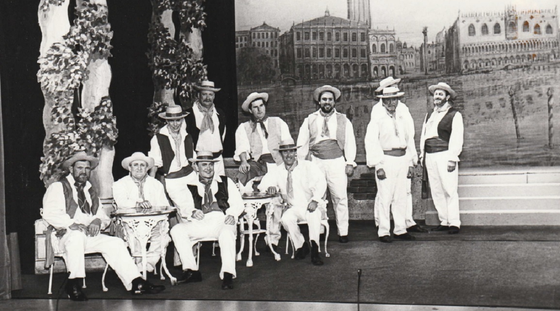 ACT: Members of the cast of The Gondoliers in 1995