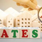 Banks join other lenders in announcing mortgage rate cuts